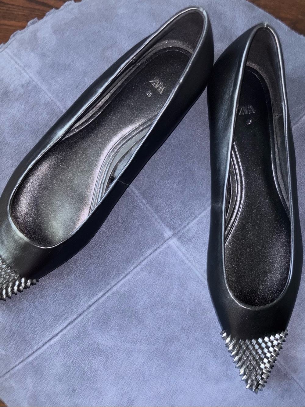 Zara Black Pointed Toe Studded Leather Flats